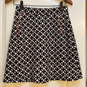 Le Lis black and white print skirt with zip pocket detail, Size Small